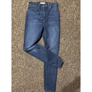 Maxwell 27 Dark Wash Blue Curvy High-Rise Skinny Jeans B13